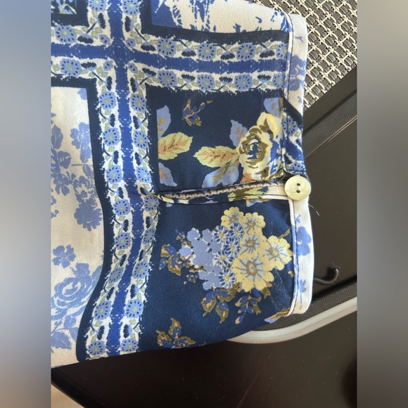 Dress - Picture 5 of 5